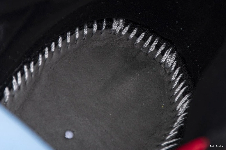 Jordan 555088-062 Retro 1  Bloodline High 0426